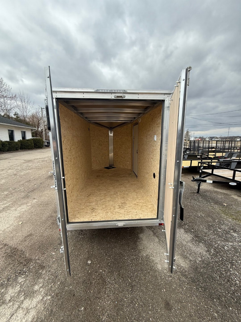 New 2025 Lighting 5 x 10 Enclosed Trailer w/ Double Barn Doors (Single)side door Cargo / Enclosed Trailer SALE