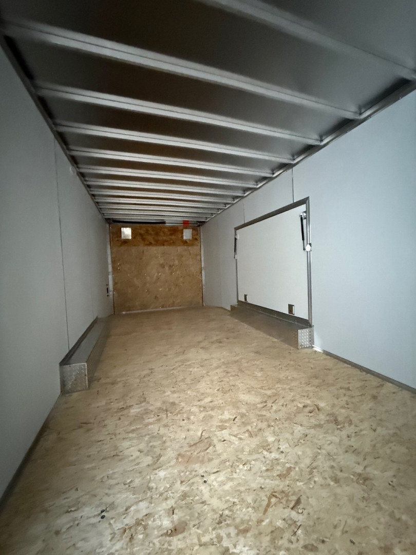 New 2025 Lightning 8.5 x 24 Enclosed All Aluminum Car Hauler with Ramp 10K GVW 7ft Interior Height