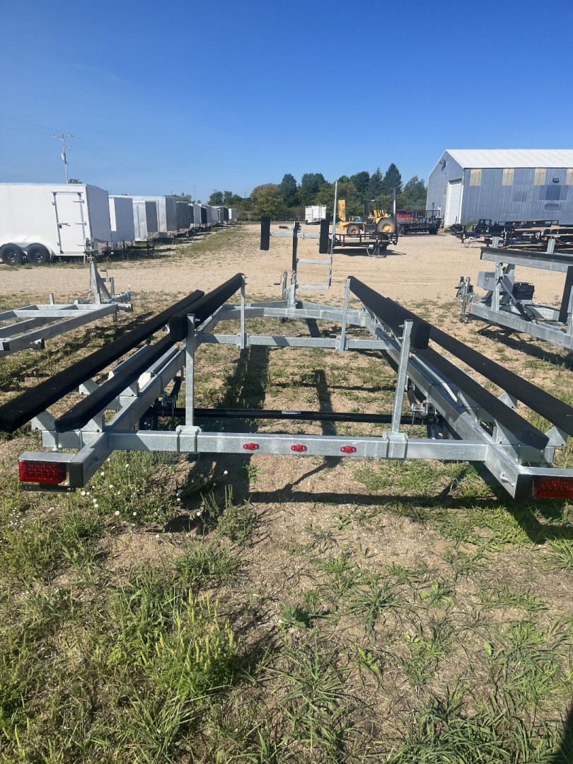 New 2024 Genesis Trailers 20' PONTOON TANDEM AXLE FLOAT ON Trailer for ...