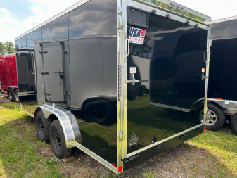 New 2024 LIGHTNING TRAILERS 7.5 x 27 4 Place All Aluminum Trailer with 7ft interior - Premium Package