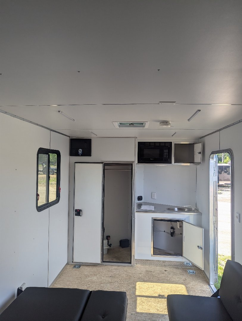 New 2024 Lightning Trailers lightning Cargo / Enclosed Trailer