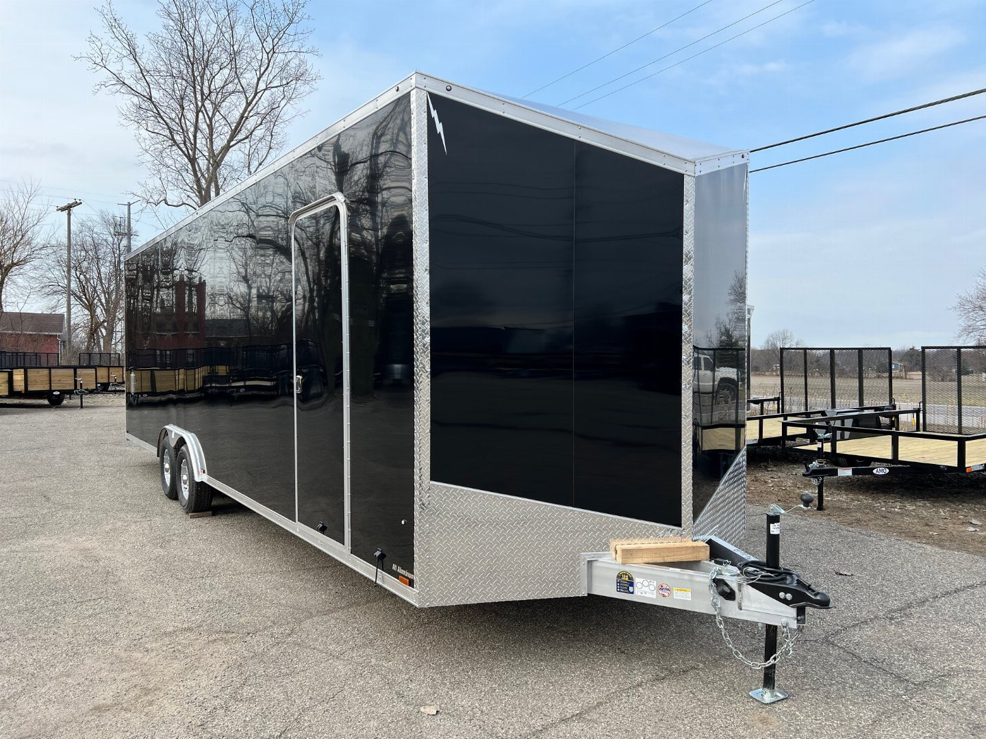 New 2024 LIGHTNING TRAILERS 8.5 X 28 10K GVW LIGHTING ALL ALUMINUM Enclosed CAR HAULER Trailer with Escape Door Cargo / Enclosed Trailer