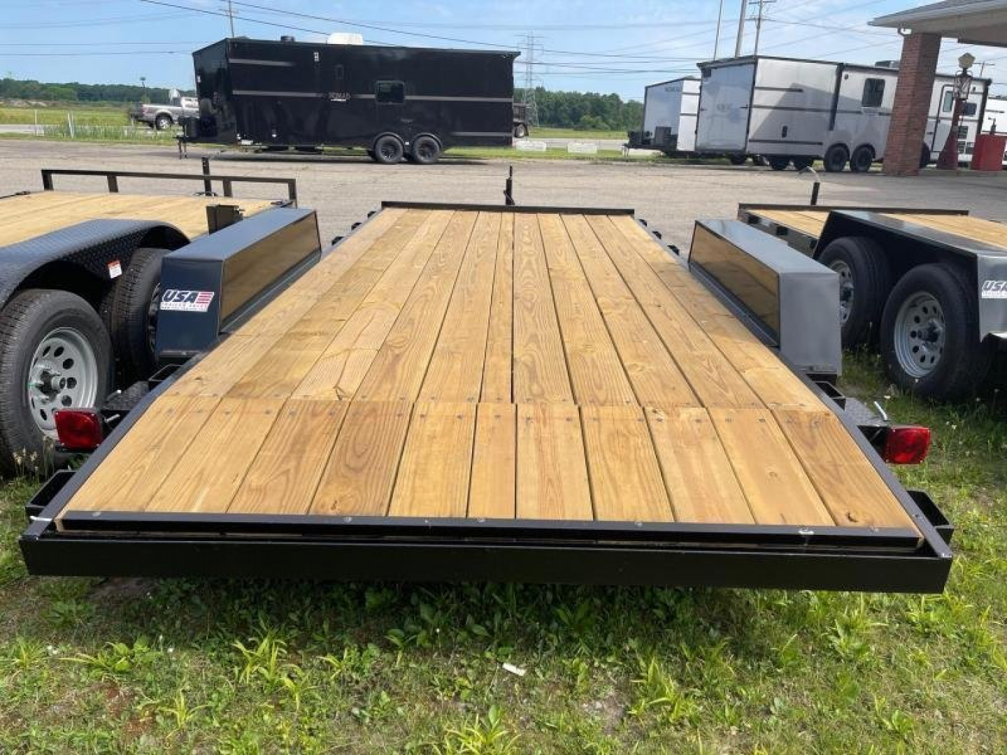 New 2026 AMO 16ft Wood Deck Car Hauler Trailer w/ 2 Axle Brake Car Hauler