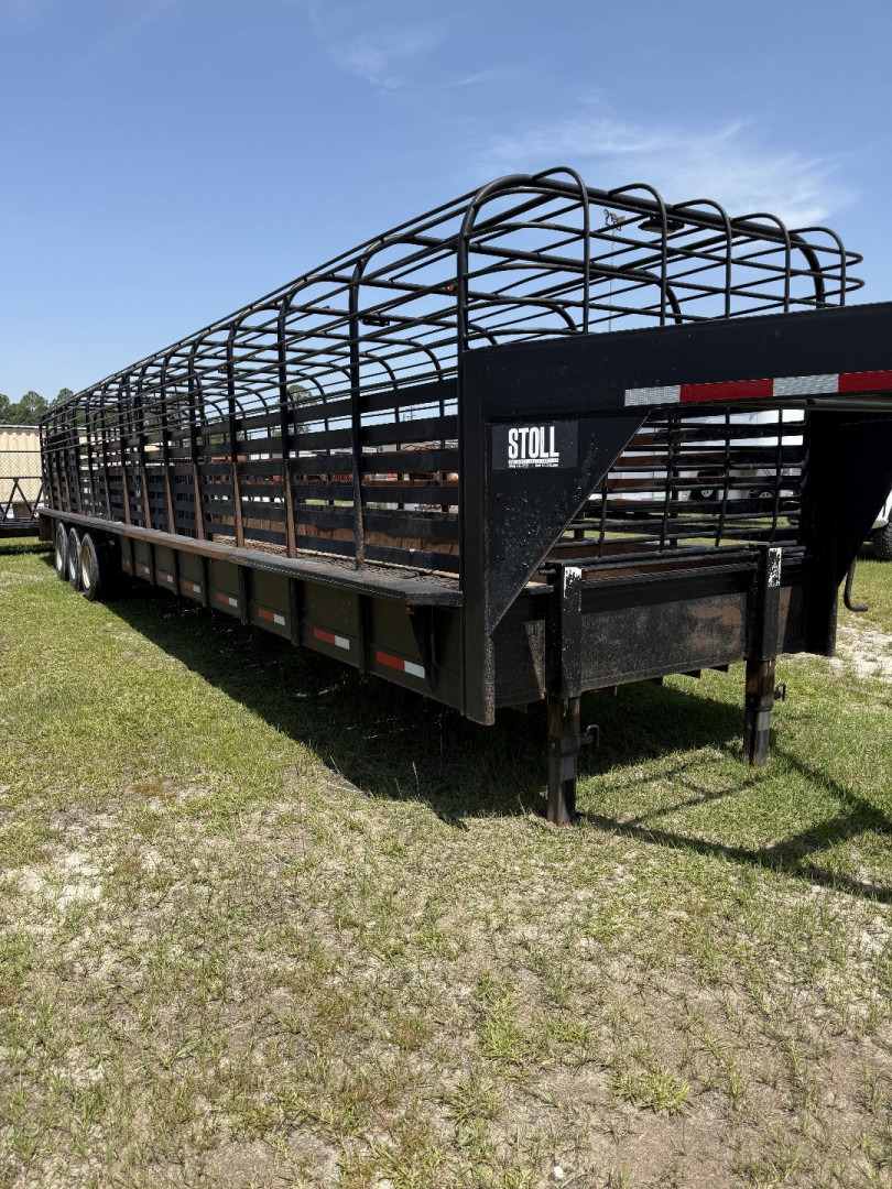 Used 2015 Stoll Stock Trailer
