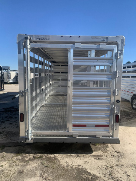 New 2024 Featherlite 8117 Stock / Stock Combo Trailer