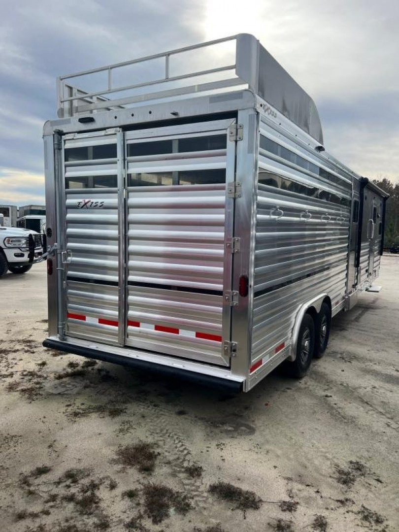 New EXISS 8032 Living Quarters