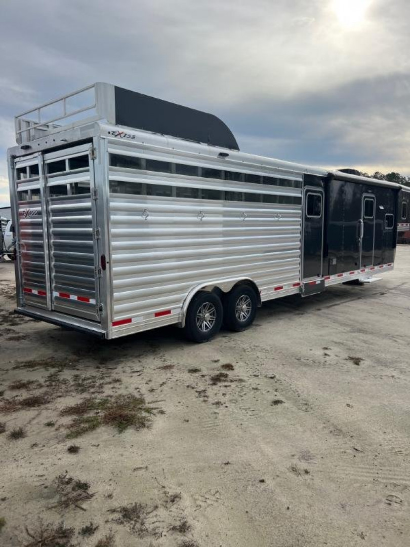 New 2023 Exiss Trailers EXISS LQ HORSE TRAILER Stock / Stock Combo Trailer