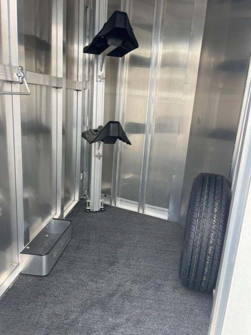 New 2023 Exiss 2 Horse- Slant Load