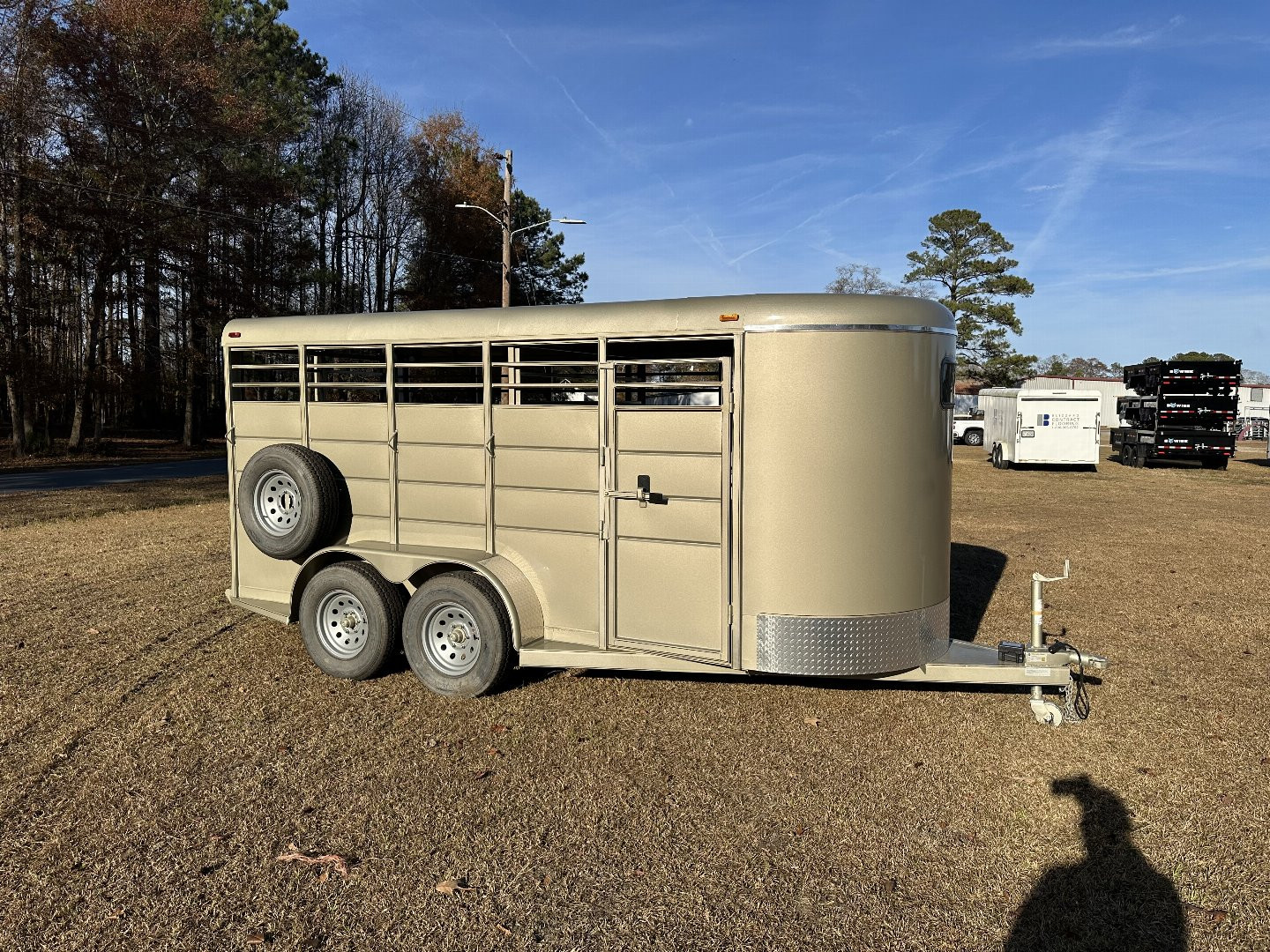 New 2025 Calico Trailers 16 Stock Trailer