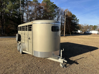 New 2025 Calico Trailers 16 Stock Trailer