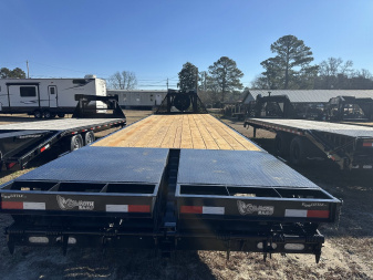 New 2025 Doolittle Trailers 210GN32 Equipment Trailer