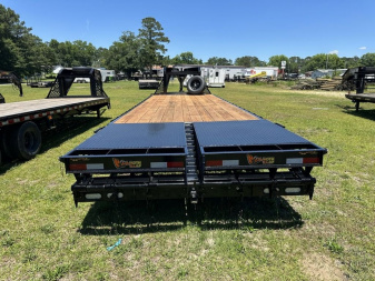 New 2024 Doolittle Trailers 27GN28