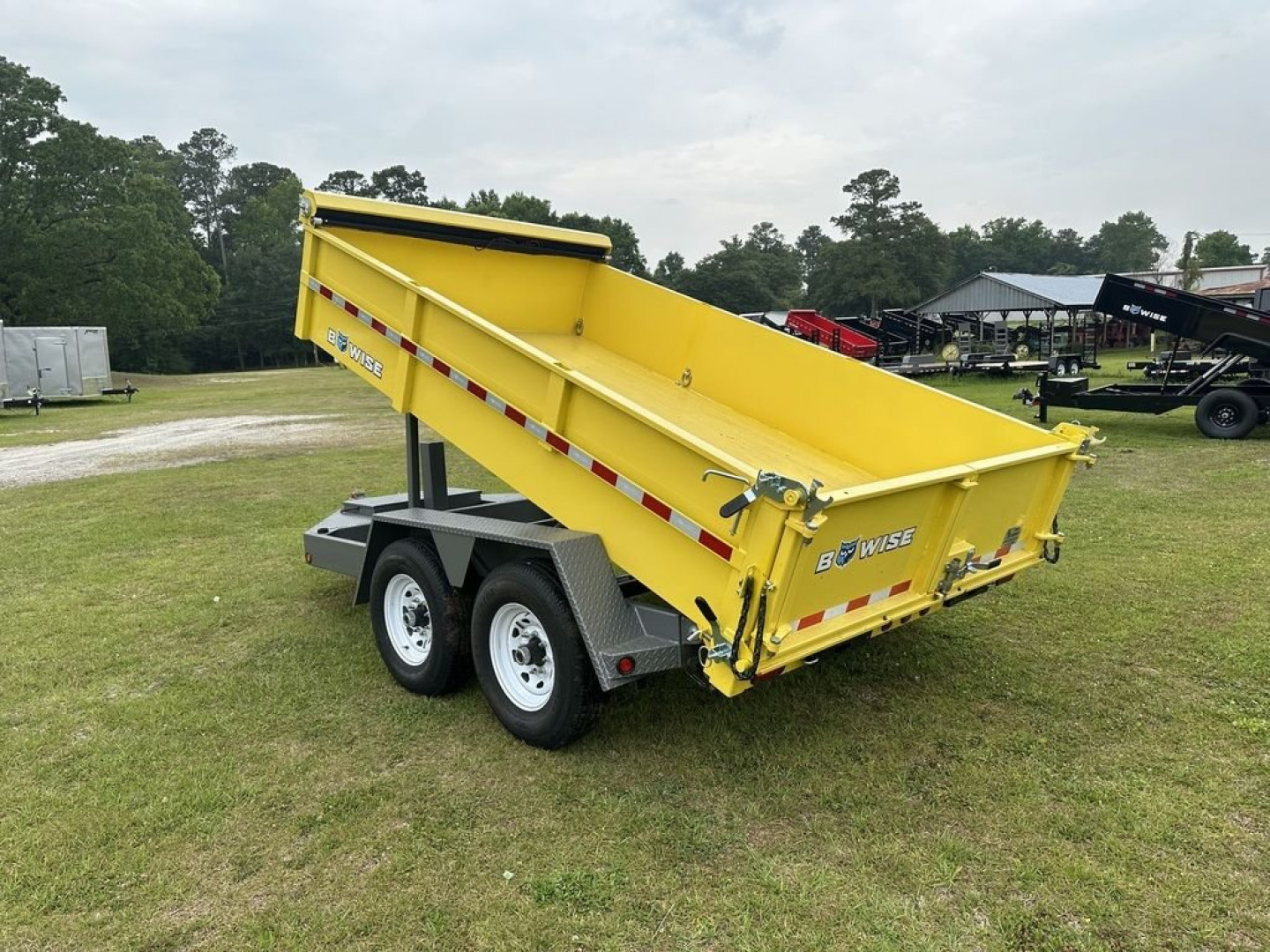 New 2023 BWise Tube Frame Low Profile DLP10 12'