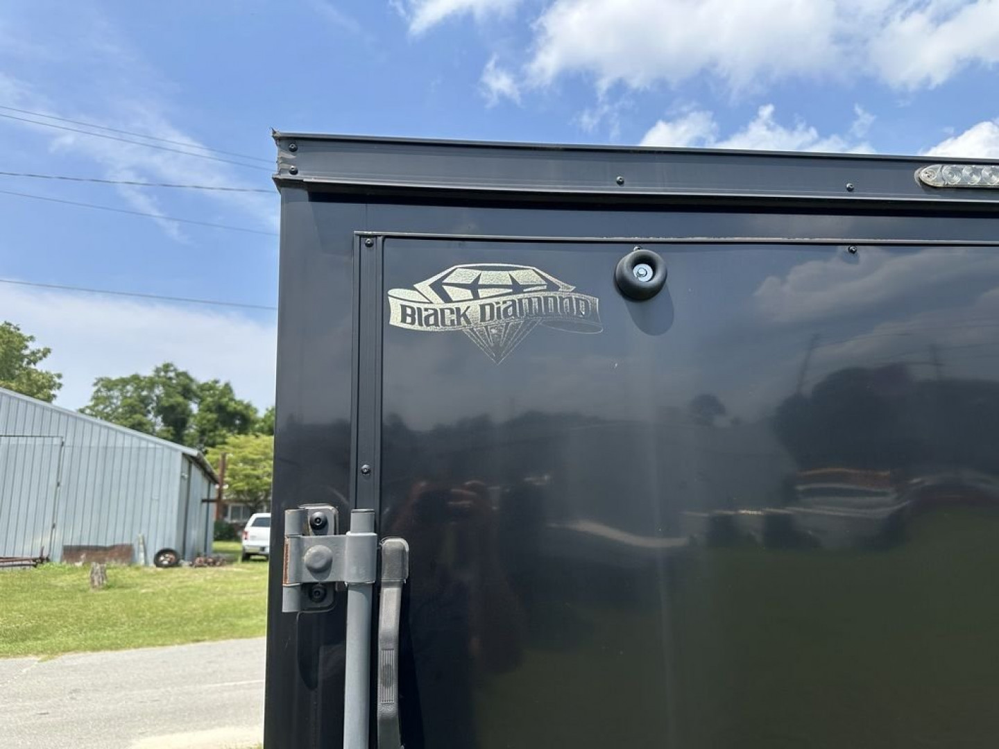 Used 2022 Diamond Cargo 7' Wide 7' x 14' V Nose Tandem Axle