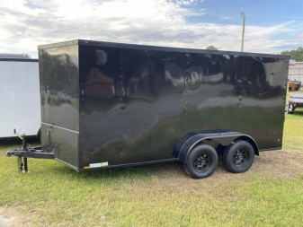 Used 2022 Diamond Cargo 7' Wide 7' x 14' V Nose Tandem Axle