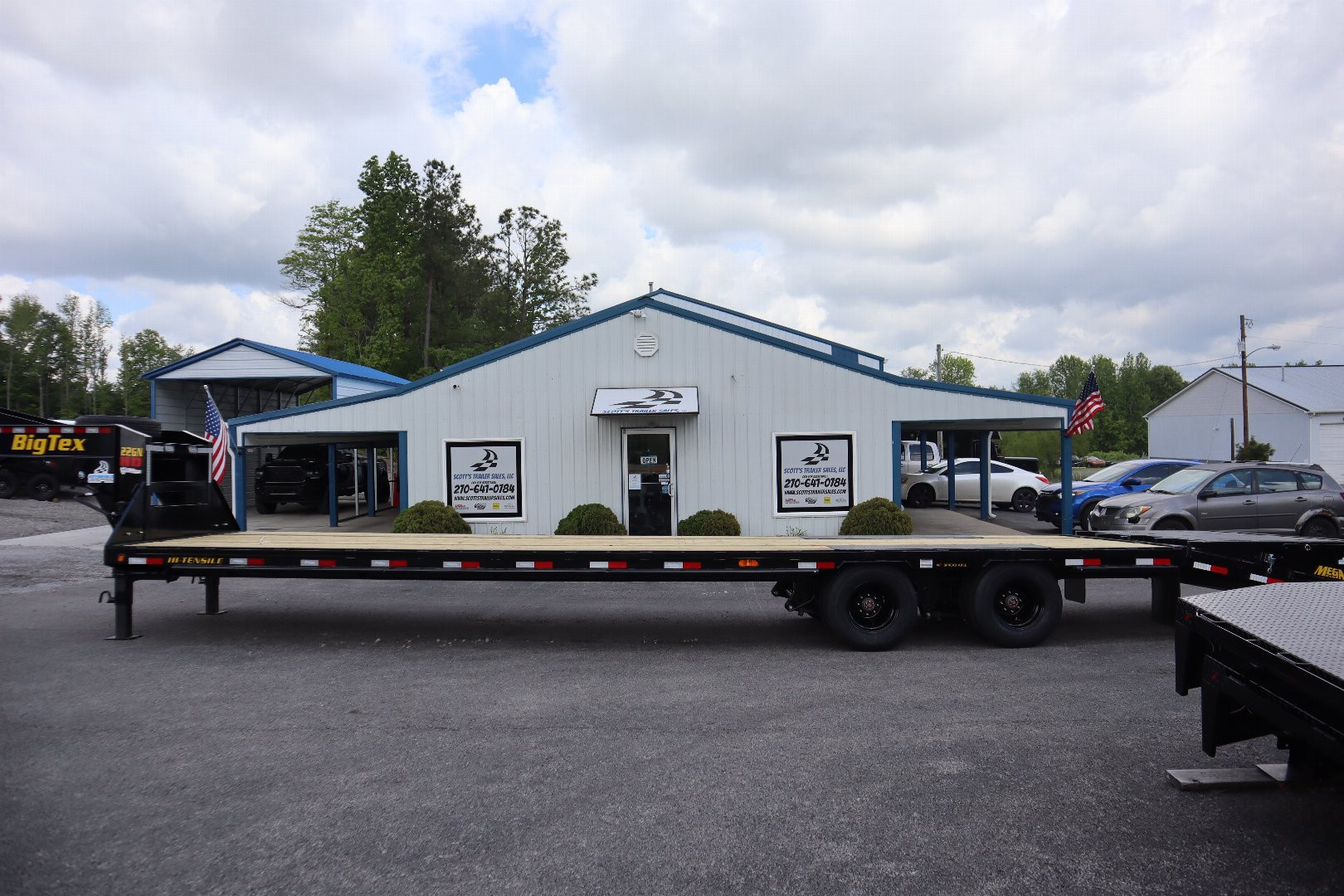 New 2026 Big Tex Trailers 22GN 30+5 Flatbed Trailer