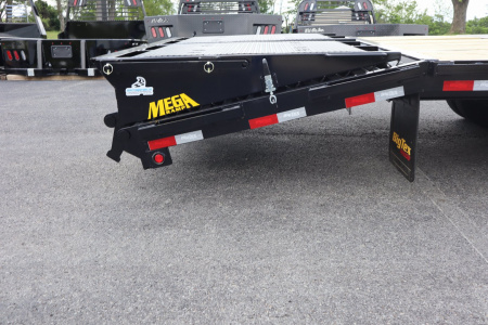 New 2026 Big Tex Trailers 22GN 30+5 Flatbed Trailer