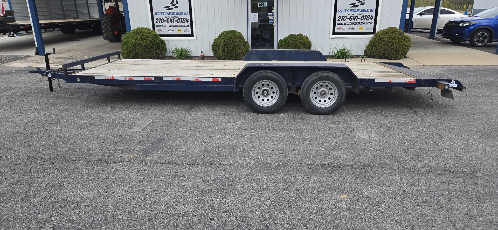 Used USED 2022 Load N Go Trailers 20' Flatbed Car Hauler