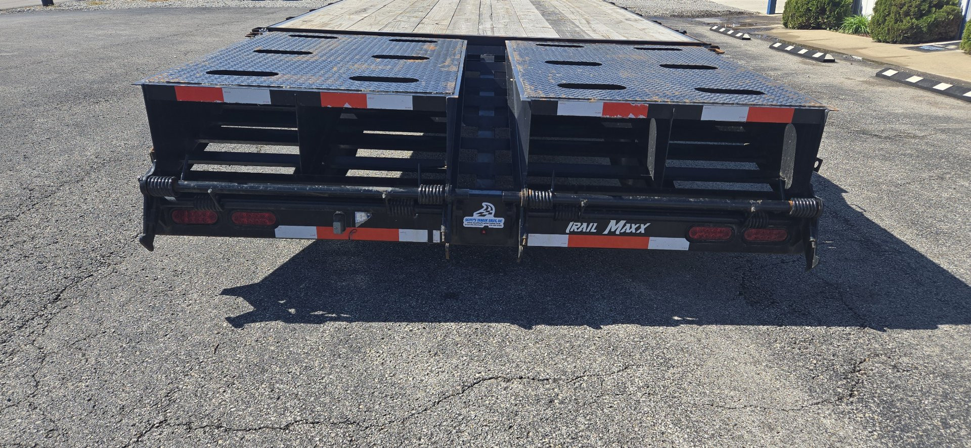 Used REPO 2024 Trail Maxx MAX27-40 Flatbed Trailer