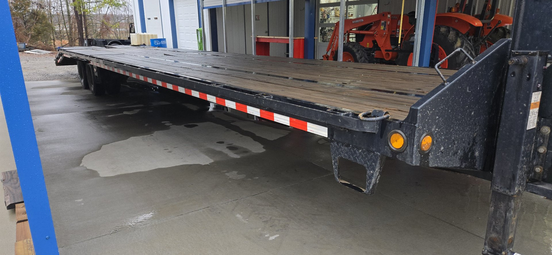 Used 2023 Norstar 40' Dual Tandem Flatbed Flatbed Trailer