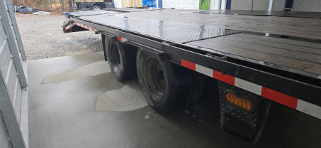 Used 2023 Norstar 40' Dual Tandem Flatbed Flatbed Trailer