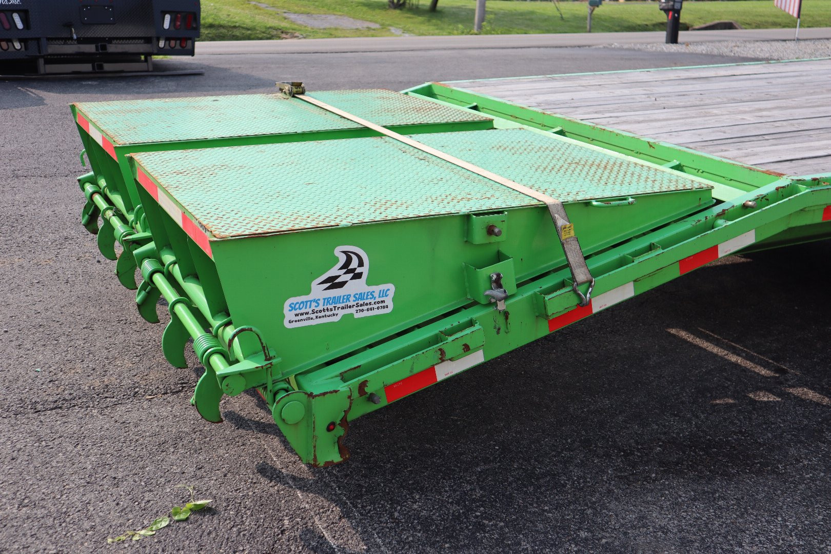 Used USED 2023 Good Guys Trailers 40' Gooseneck Flatbed Trailer