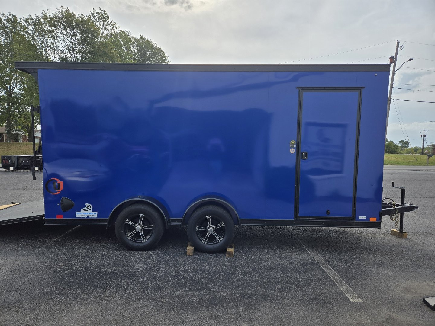 Used 2024 United Trailers UJ-716TA35-8.5 Cargo / Enclosed Trailer