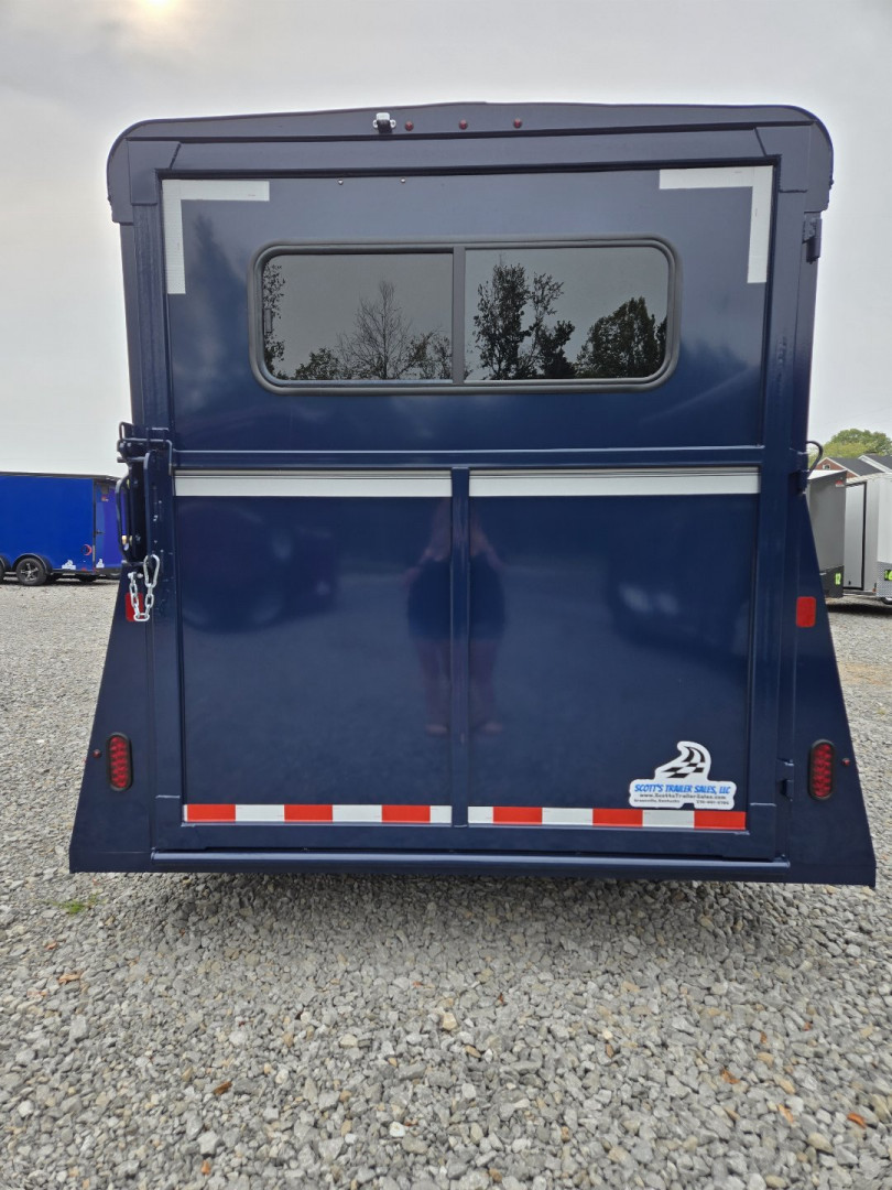 New 2025 VALLEY TRAILERS 3 Horse Slant Tack 18' x 6'8" x 7' (3820) Thoroughbred Stock / Stock Combo Trailer