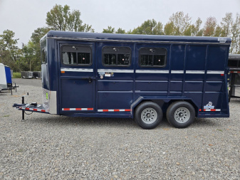 New 2025 VALLEY TRAILERS 3 Horse Slant Tack 18' x 6'8" x 7' (3820) Thoroughbred Stock / Stock Combo Trailer
