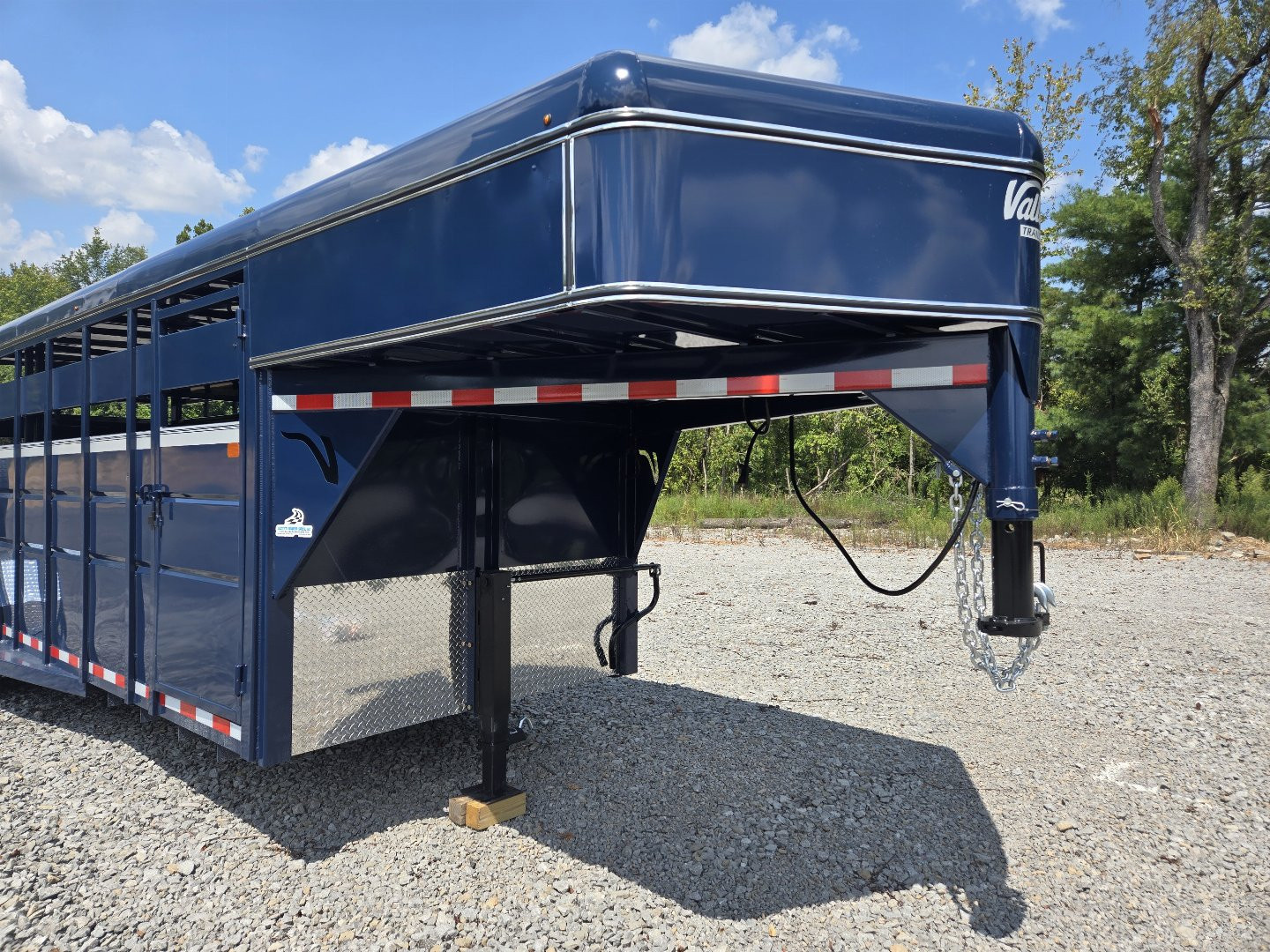 New 2025 VALLEY TRAILERS 20' x 6'8" x 6’6" Stock (76820) Stock / Stock Combo Trailer