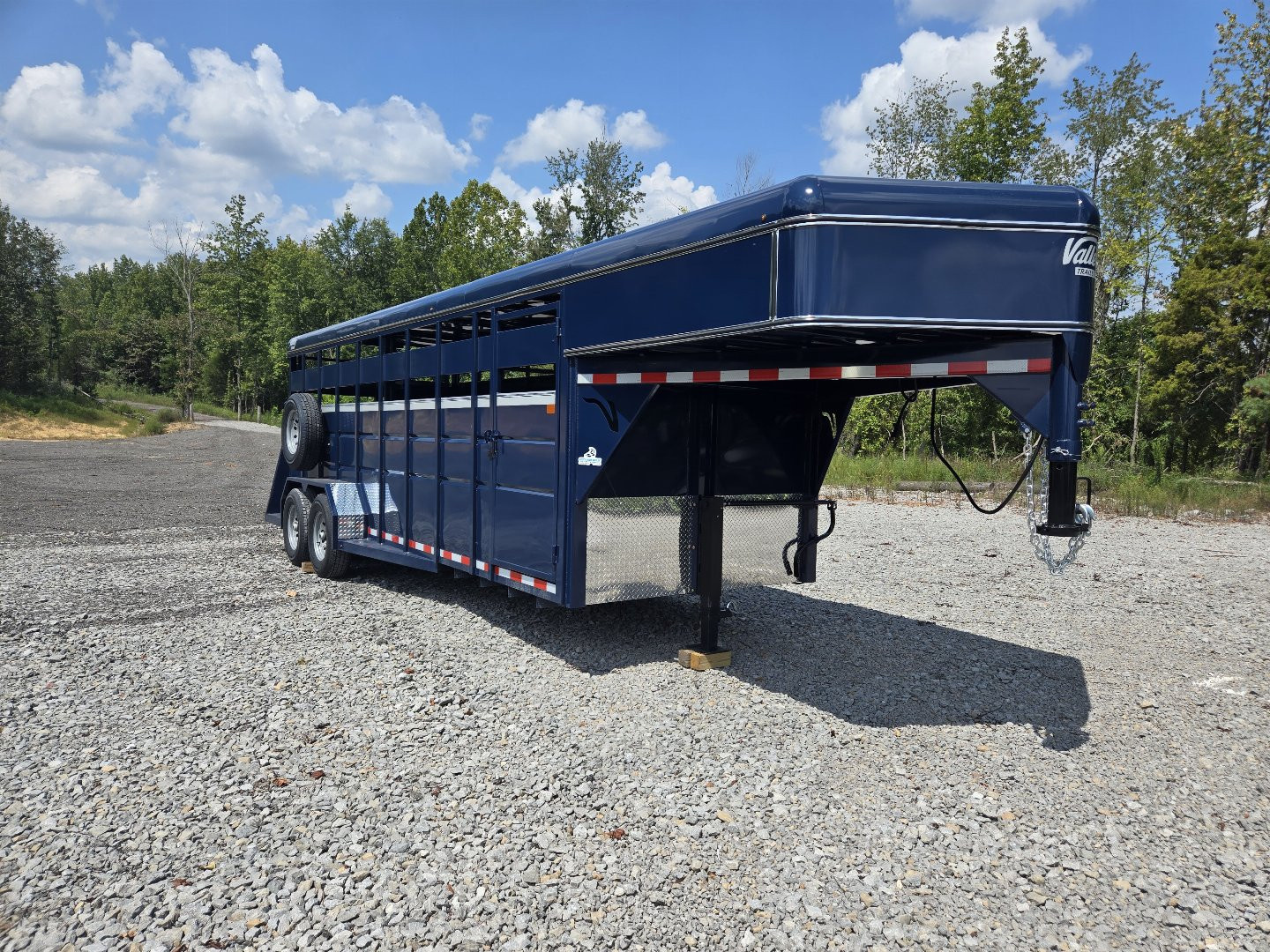 New 2025 VALLEY TRAILERS 20' x 6'8" x 6’6" Stock (76820) Stock / Stock Combo Trailer