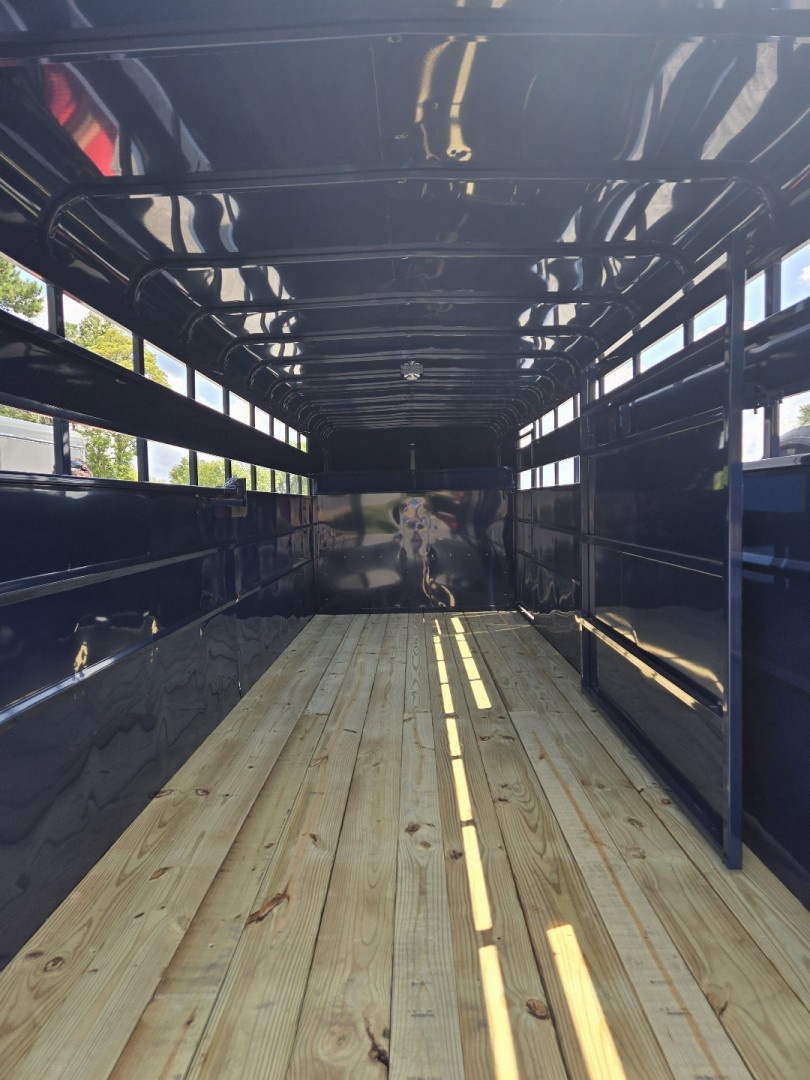 New 2025 VALLEY TRAILERS 20' x 6'8" x 6’6" Stock (76820) Stock / Stock Combo Trailer
