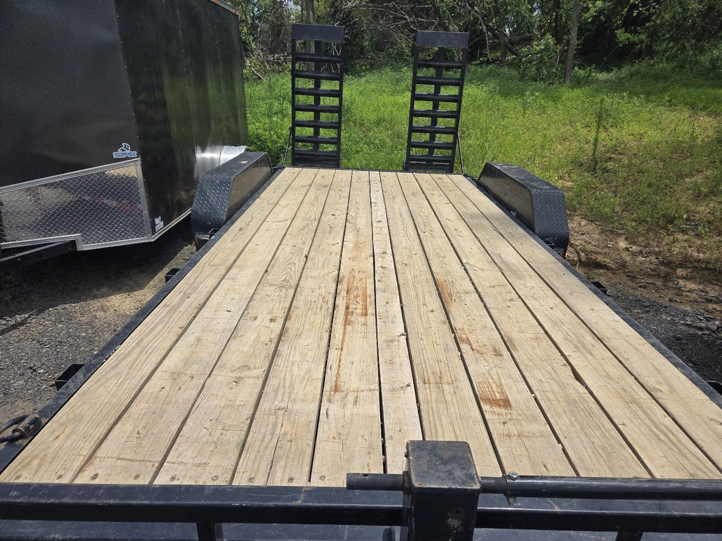 Used USED 2022 Load Trail 7X18 Car Hauler Car Hauler