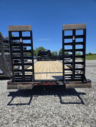 Used USED 2022 Load Trail 7X18 Car Hauler Car Hauler