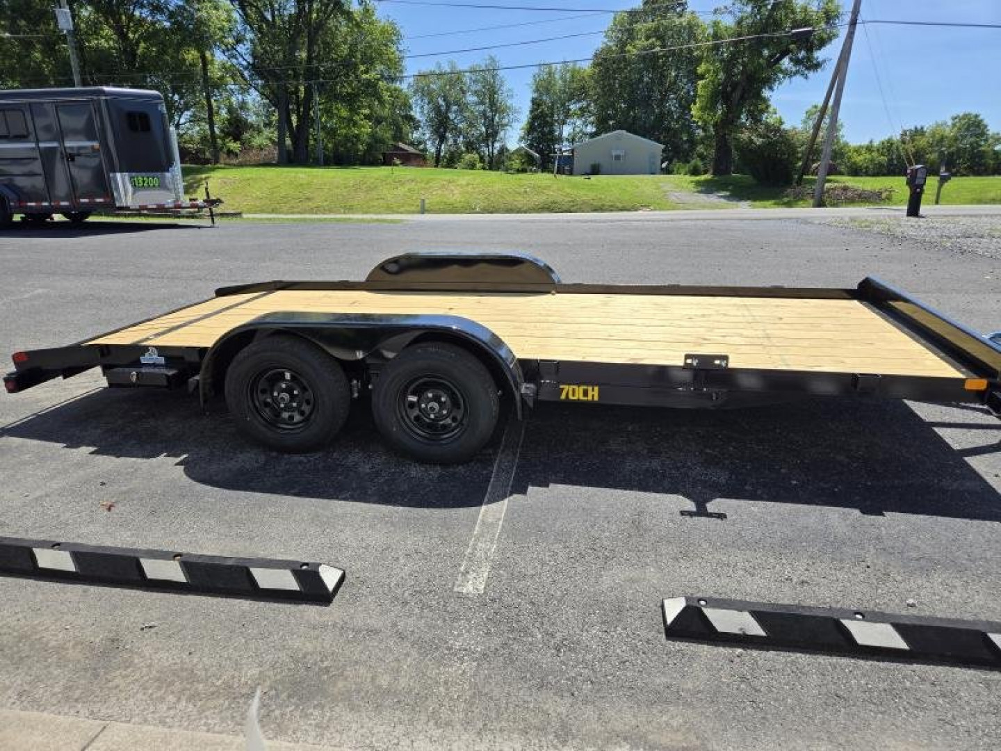 New 2025 Big Tex Trailers 70CH 18' Trailer
