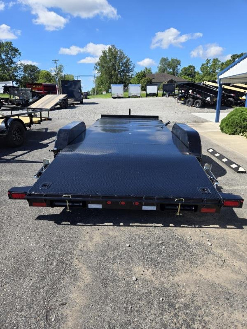 New 2025 Big Tex Trailers 10DM 20' Trailer