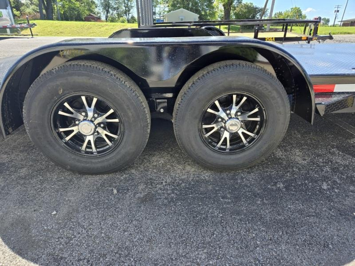 New 2025 Big Tex Trailers 10DM 20' Trailer