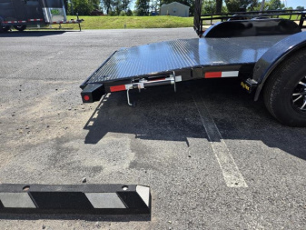 New 2025 Big Tex Trailers 10DM 20' Trailer