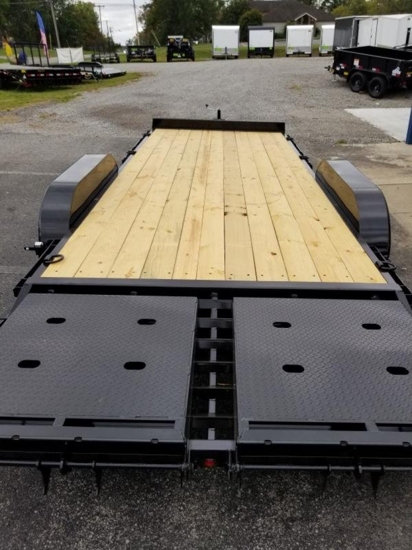 New 2024 Big Tex Trailers 10ET 20' Equipment Trailer w/ Mega Ramps
