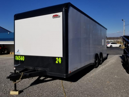 New 2024 United Trailers 24' Classic Cargo / Enclosed Trailer