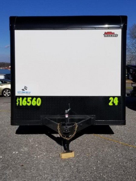 New 2024 United Trailers 24' Classic Cargo / Enclosed Trailer