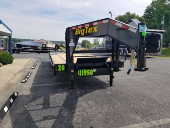 New 2024 Big Tex Trailers 20' Flatbed Gooseneck Trailer w/ 5' Mega Ramps