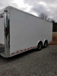 New 2023 United Trailers 8.5X20 Enclosed Trailer