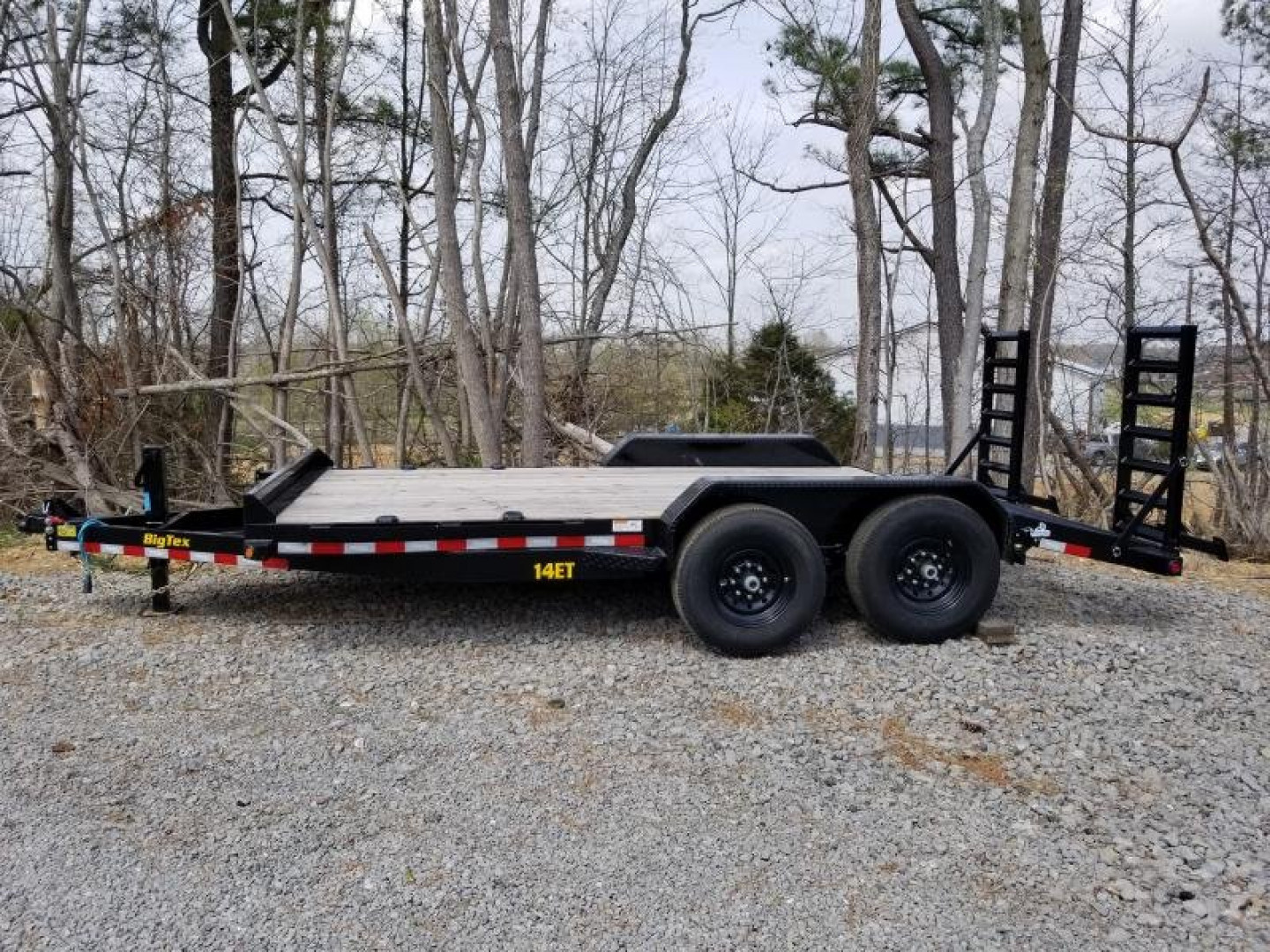 New 2023 Big Tex Trailers 16' Equipment Trailer w/ Knee Ramps