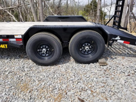 New 2023 Big Tex Trailers 16' Equipment Trailer w/ Knee Ramps