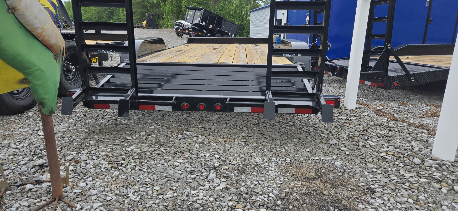 New 2023 Big Tex Trailers 18' Equipment Trailer w/ Knee Ramps