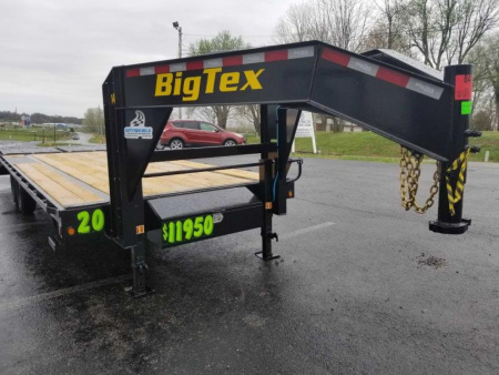 New 2024 Big Tex Trailers 20' Flatbed Gooseneck Trailer w/ 5' Mega Ramps