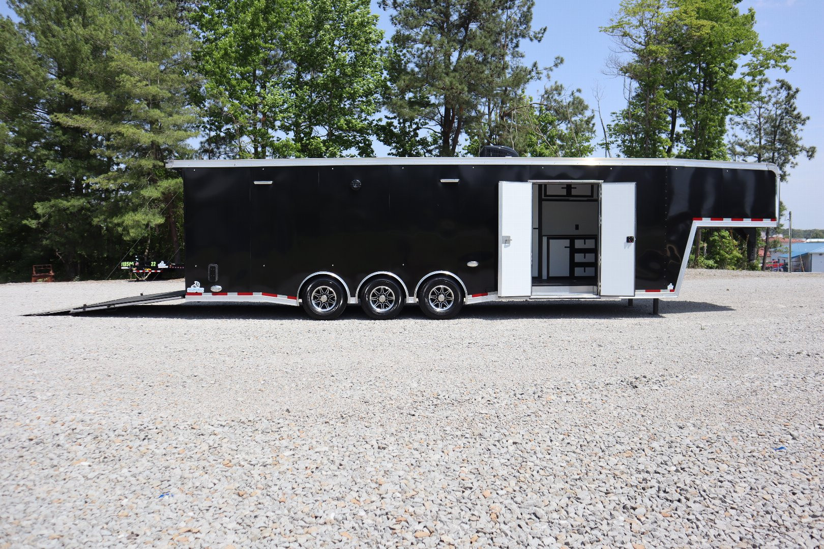 New 2023 United Trailers 36' Gooseneck Enclosed Car / Racing Trailer
