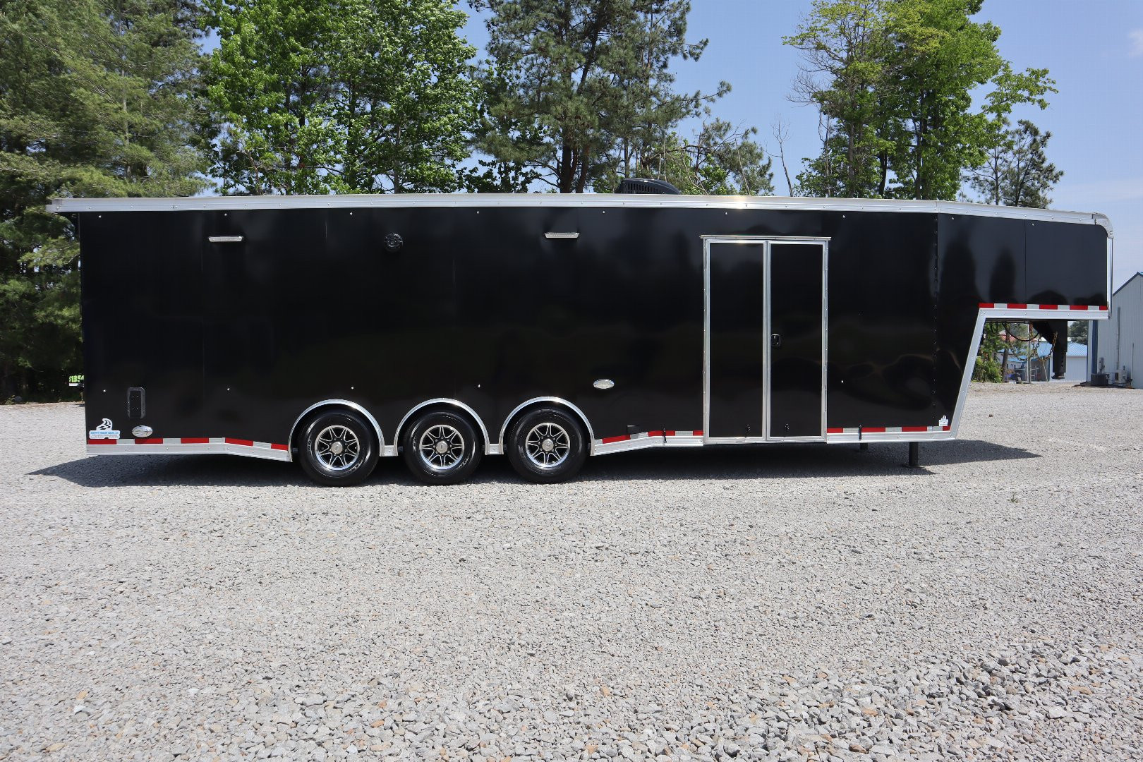 New 2023 United Trailers 36' Gooseneck Enclosed Car / Racing Trailer