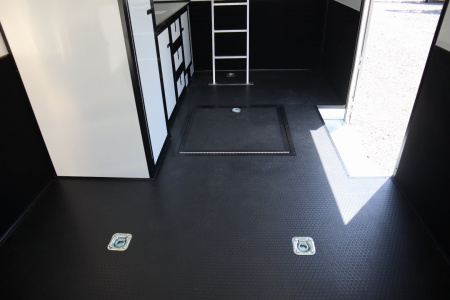 New 2023 United Trailers 36' Gooseneck Enclosed Car / Racing Trailer